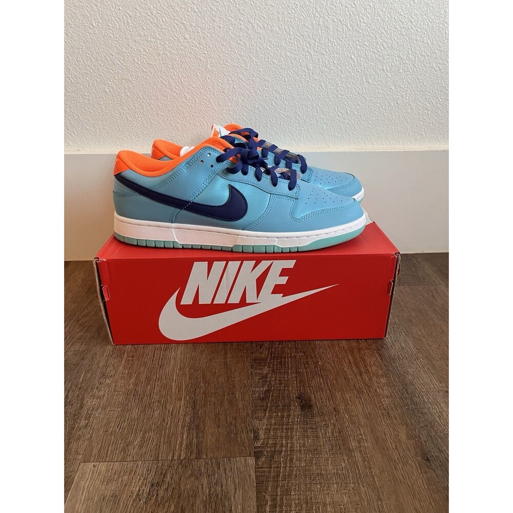 Nike Dunk Low SE Size 11.5 Baltic Blue/Deep Royal Blue